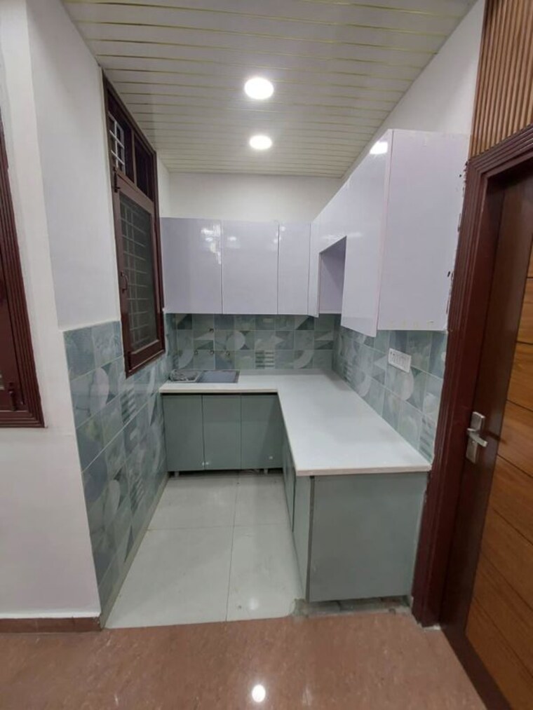 Kitchen, pratap vihar 2 Bedroom 850 Sq.Ft. Builder Floor In Pratap Vihar Ghaziabad 10352810