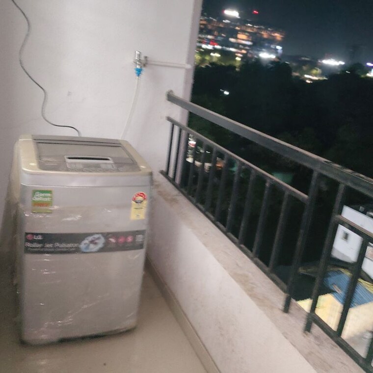 Balcony, kharadi 1 Bedroom 500 Sq.Ft. Apartment In Kharadi Pune 10352852