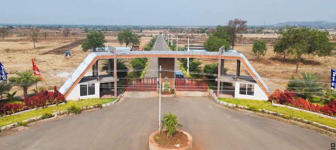 Plot For Sale in Lakdi ka pul