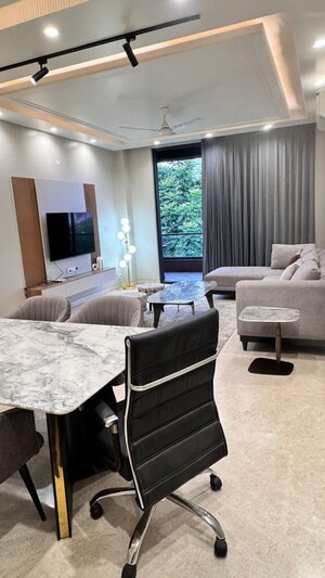 Team Area in 2 BHK Apartment at DLF Cyber Greens, Sector 24 – for Rent