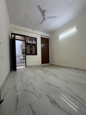 Bedroom in 3 BHK Apartment at Chattarpur – for Rent