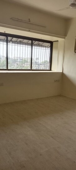 3 BHK Apartment For Rent in Juhu Park