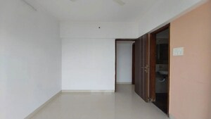 Room in 3 BHK Apartment at Nahar Amrit Shakti, Chandivali – for Rent