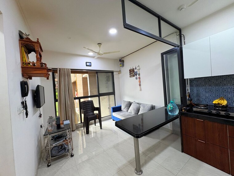 Living Room, lodha-crown-quality-homes 1 Bedroom 317 Sq.Ft. Apartment In Majiwada Thane 10352936