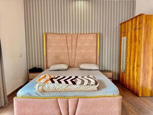 1 RK Apartment For Rent in DLF Cyber Park, Sector 20