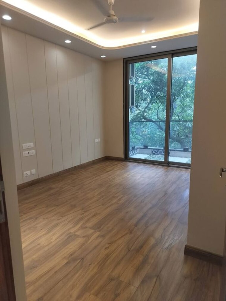 Room, dlf-cyber-park 1.5 Bedroom 995 Sq.Ft. Apartment In Sector 20 Gurgaon 10353033