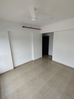 2 BHK Apartment For Rent in Mahindra Alcove