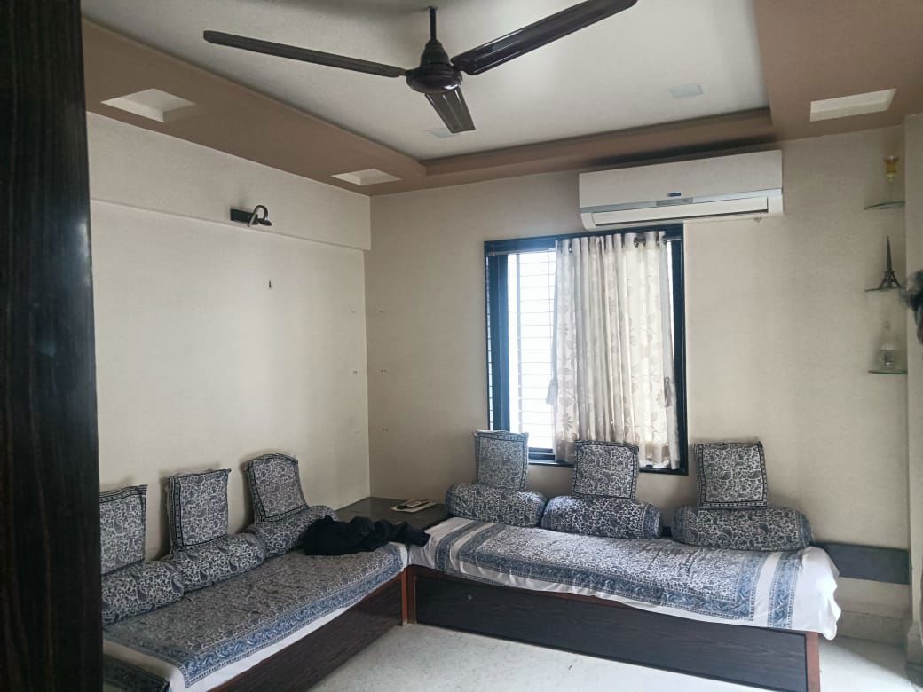 1 BHK Apartment For Rent in Kamgar Putala Vasahat