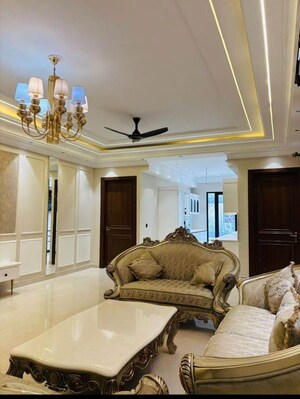 Living Room in 2 BHK Apartment at DLF Cyber Park, Sector 20 – for Rent