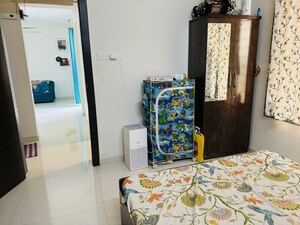 Bedroom in 2 BHK Apartment at Kamgar Putala Vasahat – for Rent
