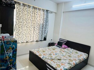 Bedroom in 2 BHK Apartment at Kamgar Putala Vasahat – for Rent