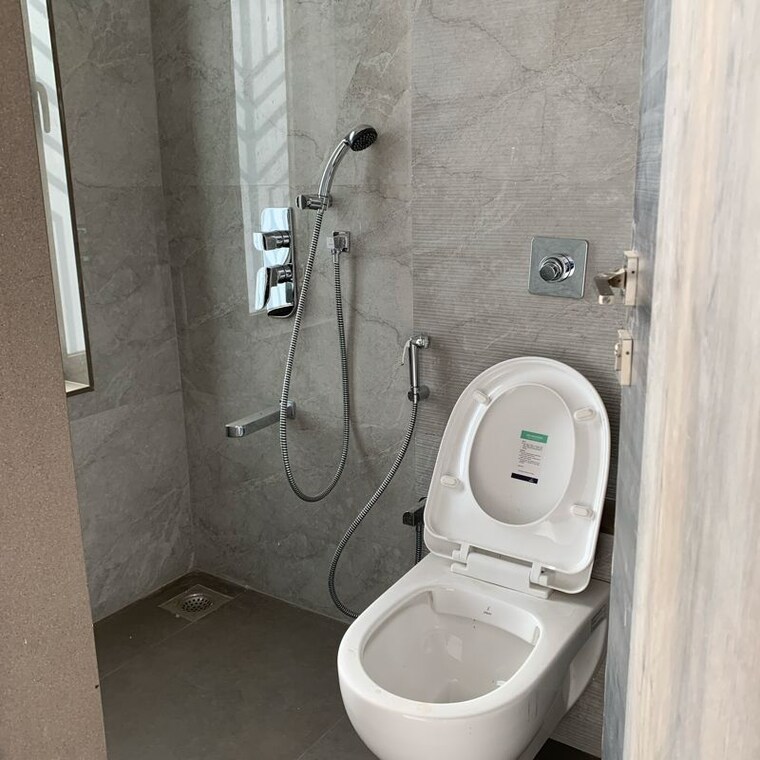 Bathroom, mahavir-shikhhar 2 Bedroom 748 Sq.Ft. Apartment In Roshan Nagar Mumbai 10353086