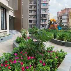 2 BHK Apartment For Rent in Mahavir Shikhhar