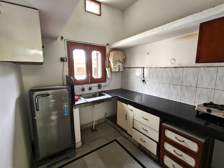 Kitchen, sector 17 1 Bedroom 1200 Sq.Ft. Independent House In Sector 17 Panchkula 10210981