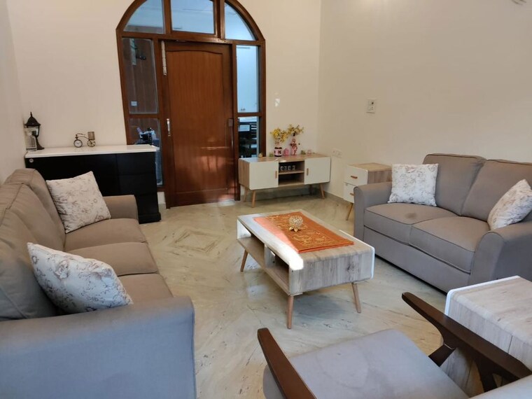 Living Room, sector 23a 3 Bedroom 2250 Sq.Ft. Builder Floor In Sector 23a Gurgaon 10353062