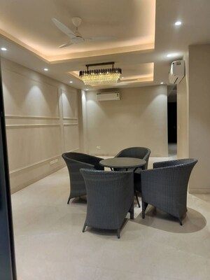 Team Area in 2 BHK Apartment at DLF Cyber Park, Sector 20 – for Rent