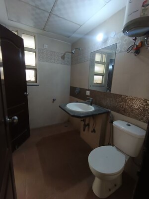 Bathroom in 3 BHK Apartment at Emerald Green, Sector 52 – for Rent