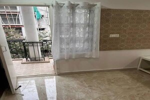 Room in 2 BHK Apartment at Frazer Town – for Rent