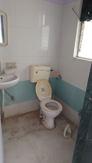 Bathroom in 3 BHK Apartment at Kamgar Putala Vasahat – for Sale