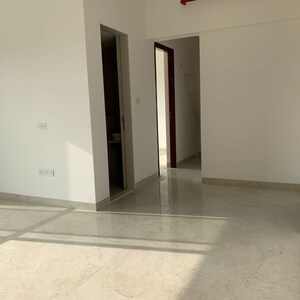 Room in 3 BHK Apartment at Dattani Nagar CHS, Poisar – for Rent