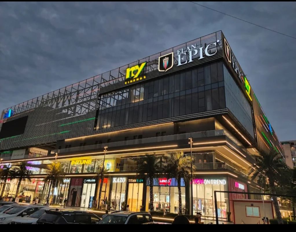 Retail Shop For Sale in Elan Epic