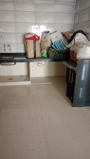 Furnished Amenities in 3 BHK Apartment at Patil Nagar – for Rent