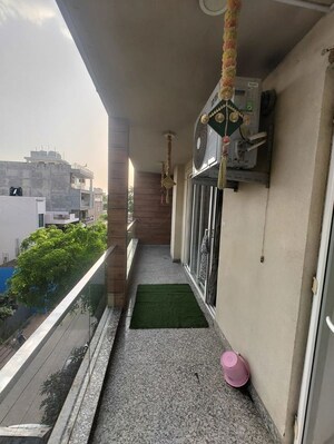 Balcony in 3 BHK Builder Floor at Sector 57 – for Rent