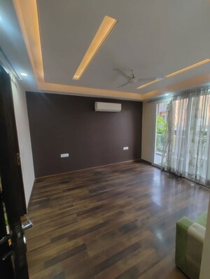 Furnished Amenities in 3 BHK Builder Floor at Sector 57 – for Rent