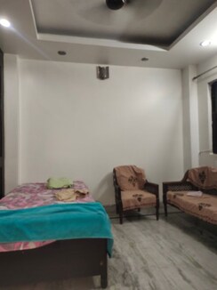 1 BHK Builder Floor For Rent in East Of Kailash