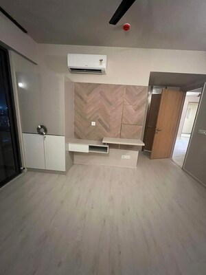 Room in 2 BHK Apartment at M3M Heights, Sector 65 – for Rent