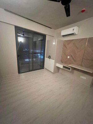 Room in 2 BHK Apartment at M3M Heights, Sector 65 – for Rent
