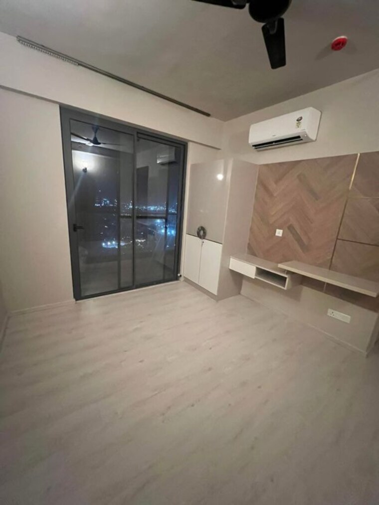 Room, m3m-heights 2 Bedroom 1261 Sq.Ft. Apartment In Sector 65 Gurgaon 10353139