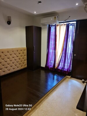 Bedroom in 3 BHK Builder Floor at Jawahar Nagar – for Rent