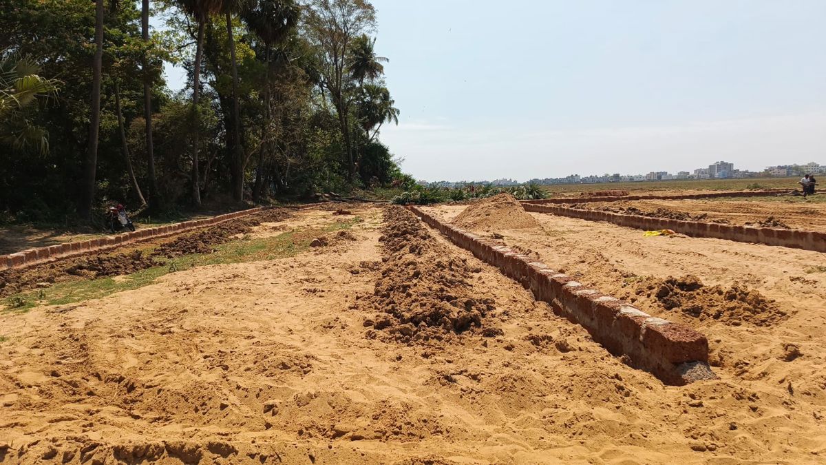 Plot For Sale in Pahala
