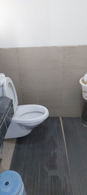 Bathroom in 3 BHK Apartment at Jaypee Green Pavillion Heights, Sector 128 – for Rent