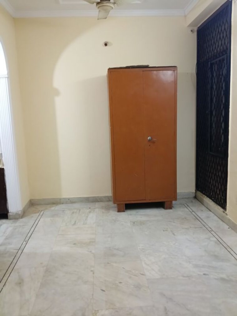 Room, malviya nagar 1 Bedroom 50 Sq.Yd. Builder Floor In Malviya Nagar Delhi 10353201