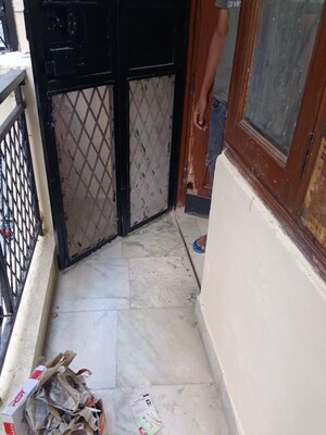 Balcony in 1 BHK Builder Floor at Malviya Nagar – for Rent