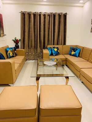 Team Area in 3 BHK Apartment at Himalaya Pride, Tech Zone 4 Greater Noida – for Rent