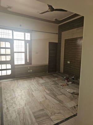 Room in 3.5 BHK Independent House at MS Enclave Zirakpur, Dhakoli – for Rent