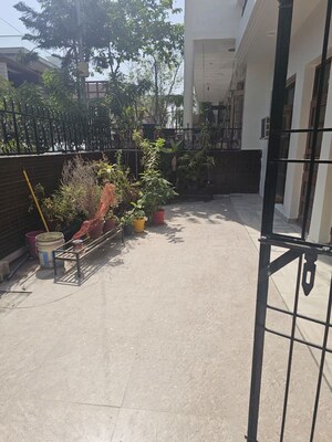 Balcony in 3.5 BHK Independent House at MS Enclave Zirakpur, Dhakoli – for Rent