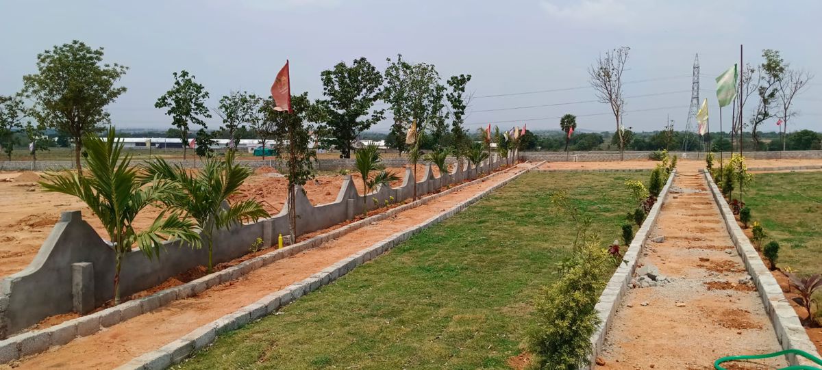 Plot For Sale in Swatantra Indraprastha Greens