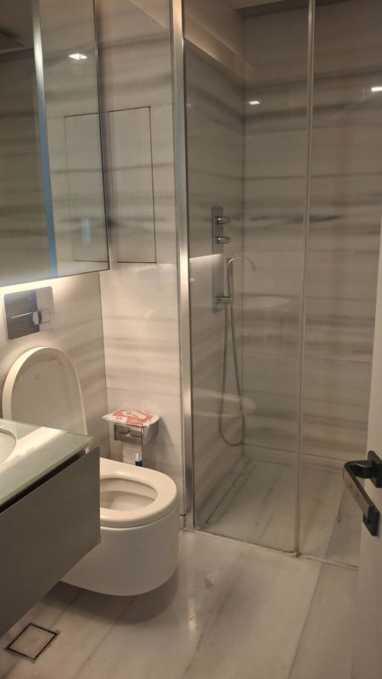 Bathroom, lodha-the-world-towers-world-one-tier-2 4 Bedroom 2670 Sq.Ft. Apartment In Worli Mumbai 10353252