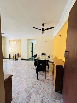 Team Area in 2 BHK Apartment at Hiranandani Estate, Ghodbunder Road – for Rent
