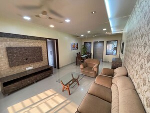 Living Room in 3 BHK Apartment at Embassy Apartments, Andheri West – for Rent