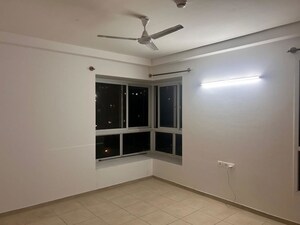 Room in 2 BHK Apartment at Bhartiya Nikoo Homes, Thanisandra Main Road – for Rent