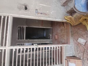 Furnished Amenities in 4 BHK Independent House at Palla – for Sale