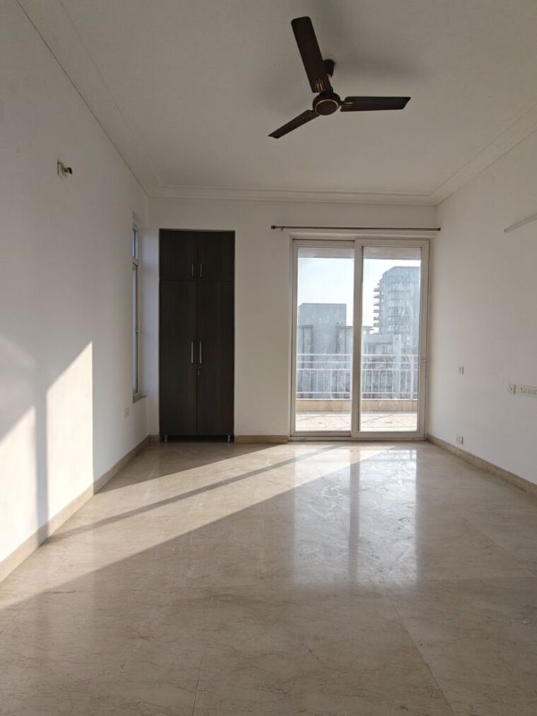 Room, puri-diplomatic-greens-phase-i 3 Bedroom 1780 Sq.Ft. Apartment In Sector 111 Gurgaon 10346234