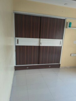 1 BHK Apartment For Rent in Vijay Orovia
