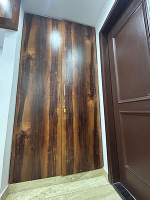 Furnished Amenities in 2 BHK Builder Floor at Ashok Nagar – for Rent