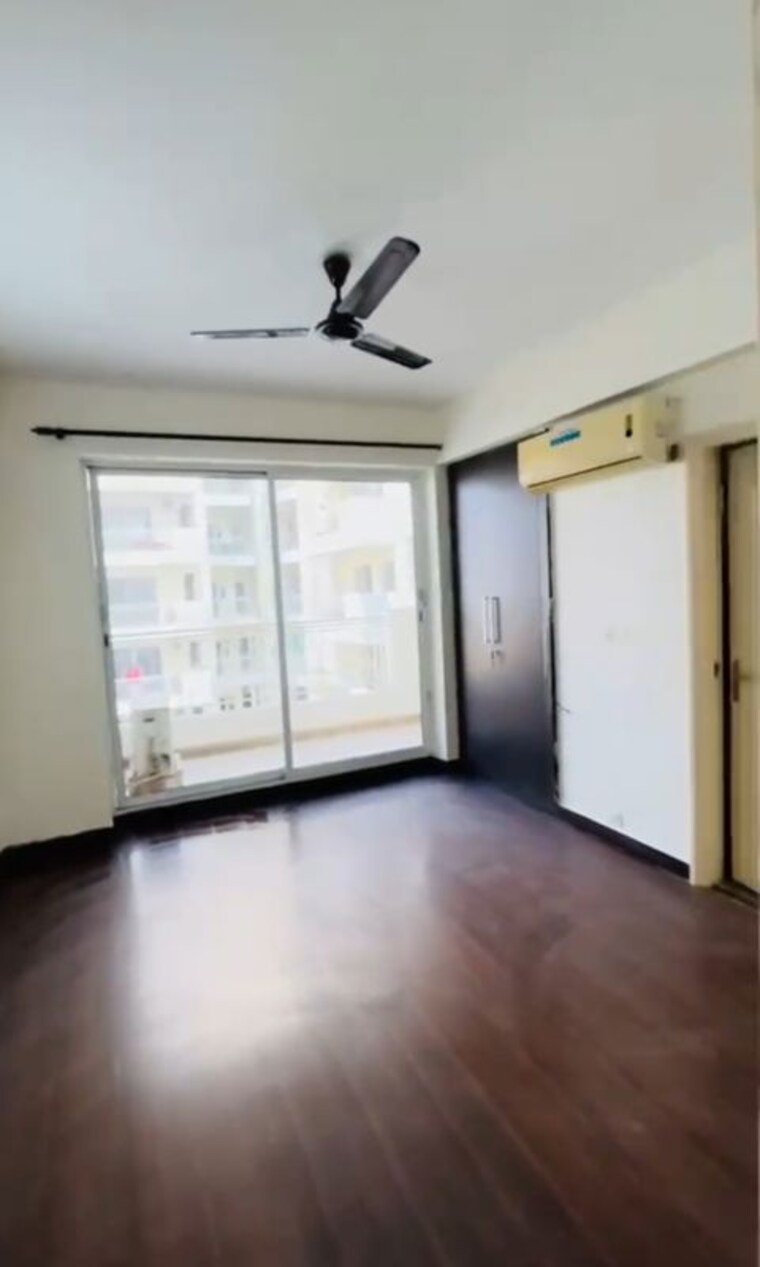 Room, bestech-park-view-spa-next 3 Bedroom 1975 Sq.Ft. Apartment In Sector 67 Gurgaon 10353360